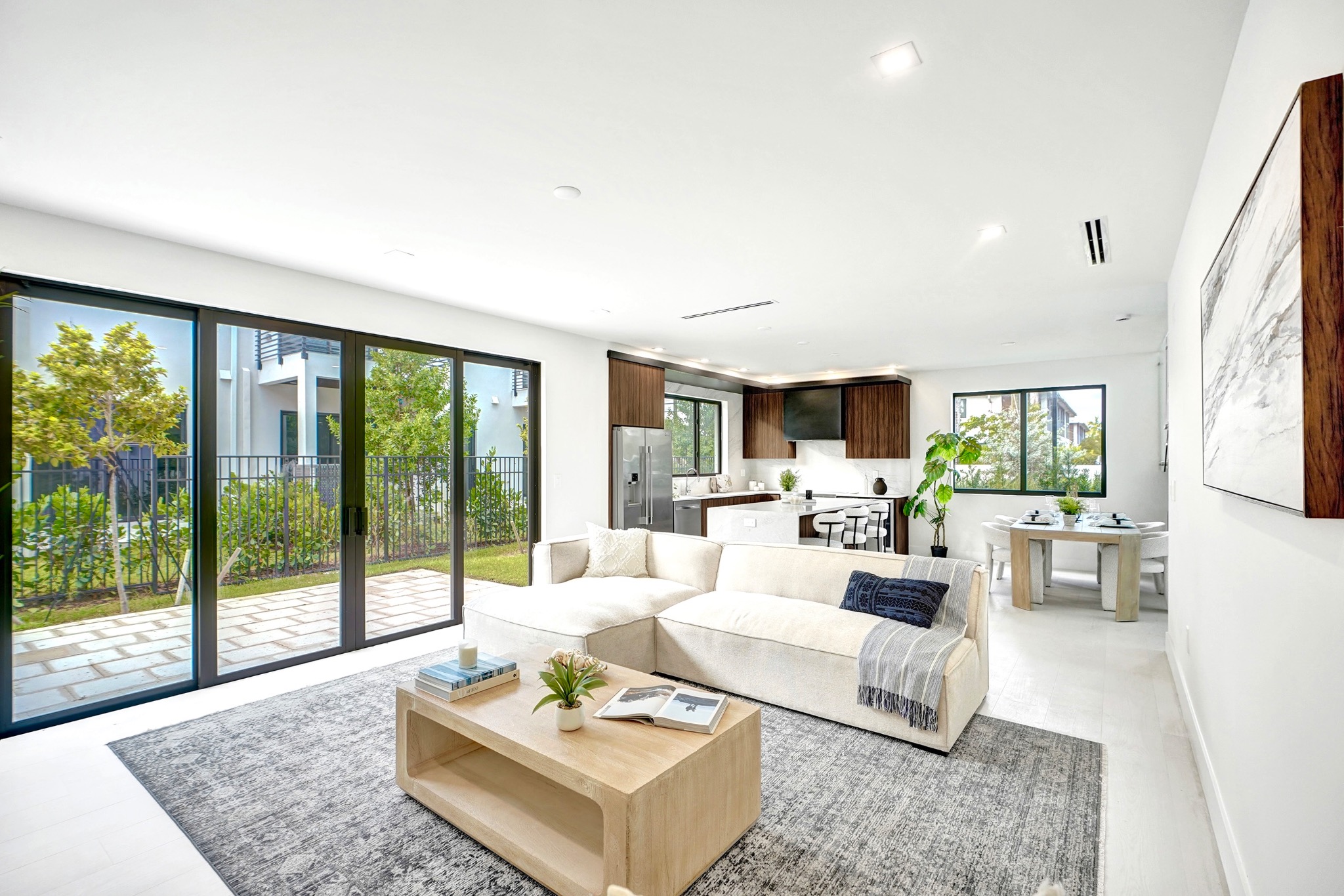 Living space opening to the patio